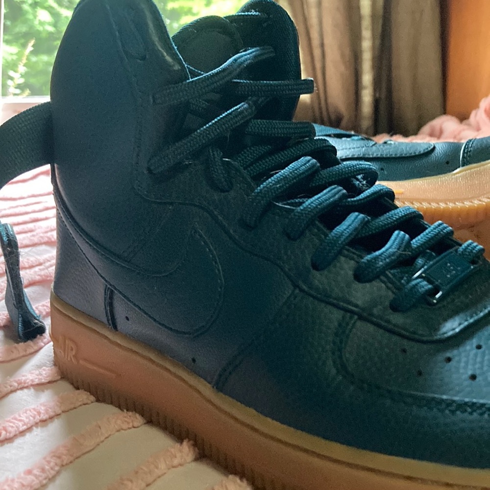 COPY - Nike Air Force 1 high SE midnight turquoise